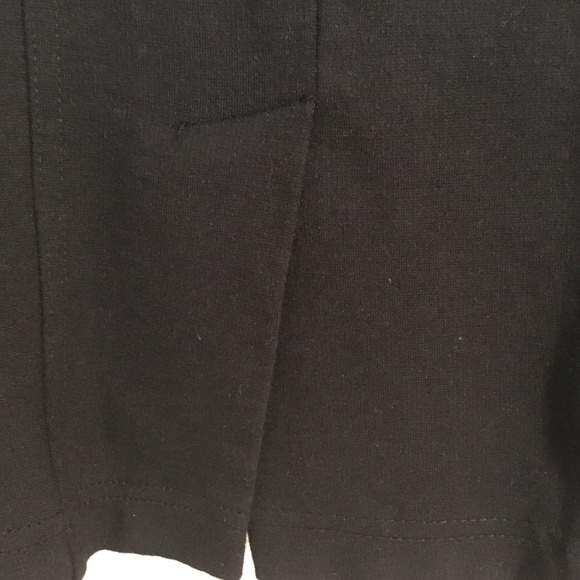 EUC Black Skirt sz L made by XINLONG GARMENT CO. - Picture 5 of 10